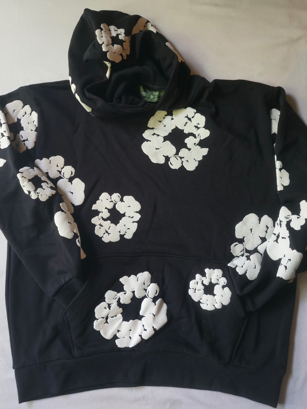 Brand New Denim Tears Cotton Wreath Hoodie – Black – Size XL
